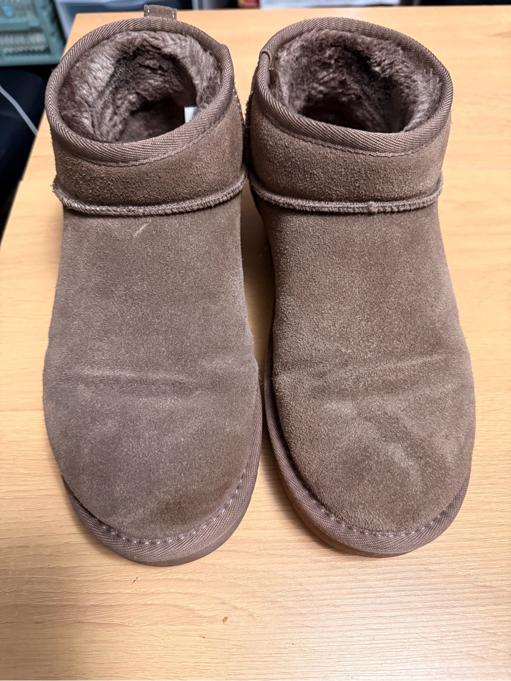 Cushionaire Chestnut Genuine Suede Ultra Mini Boots 10w -never been worn